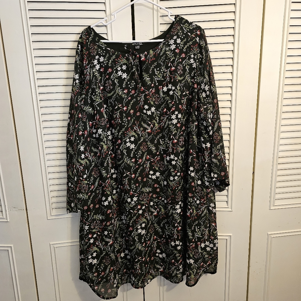 Black floral dress 3X